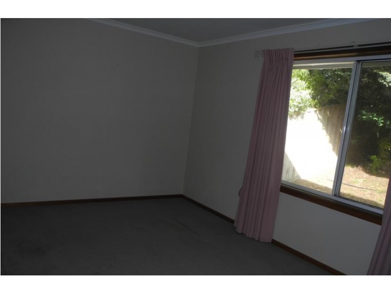 3/11 Haig Avenue, Healesville VIC 3777