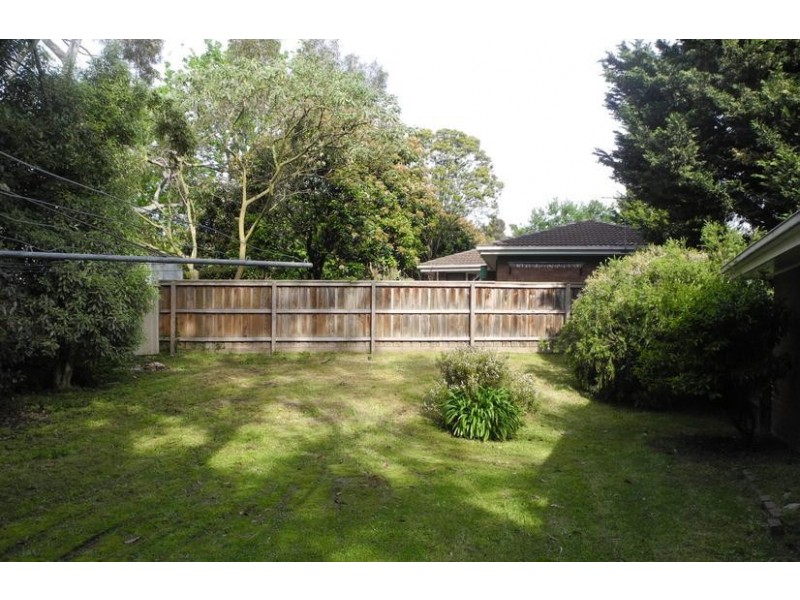 3/11 Haig Avenue, Healesville VIC 3777