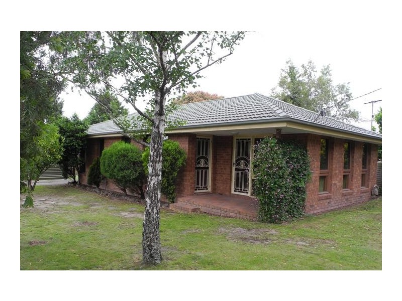 16 McGrettons Road, Healesville VIC 3777