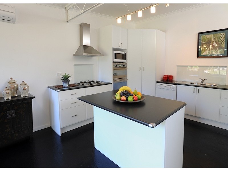 48 Symons Street, Healesville VIC 3777