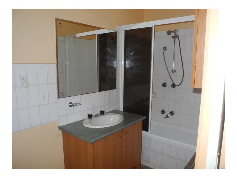 2/2 Camerons Road, Healesville VIC 3777