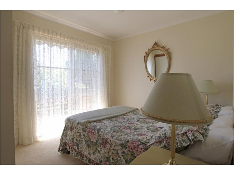11 Currawong Road, Healesville VIC 3777