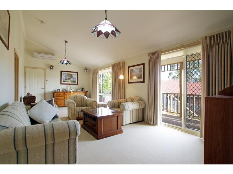 8 Stephens Road, Healesville VIC 3777