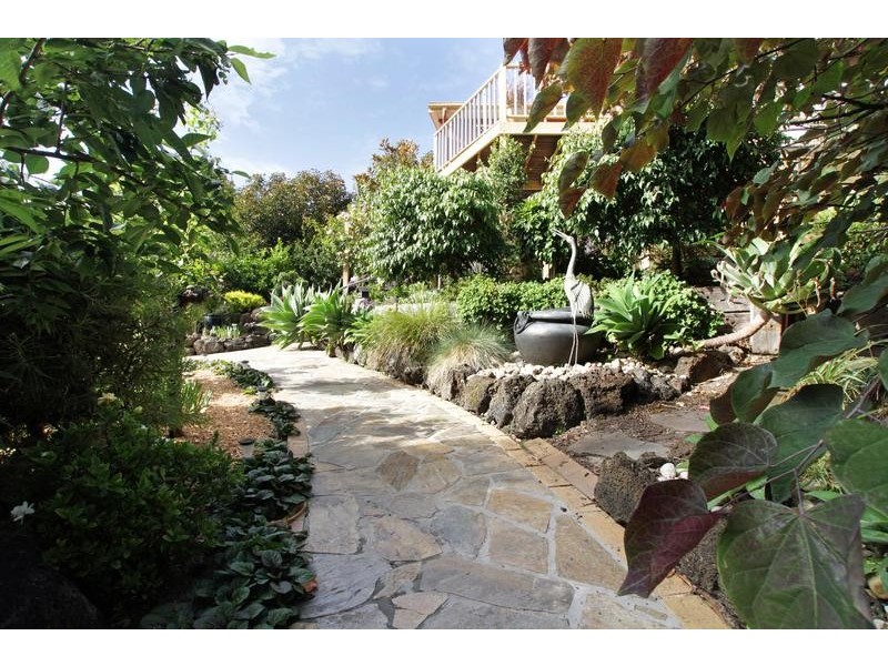 8 Stephens Road, Healesville VIC 3777