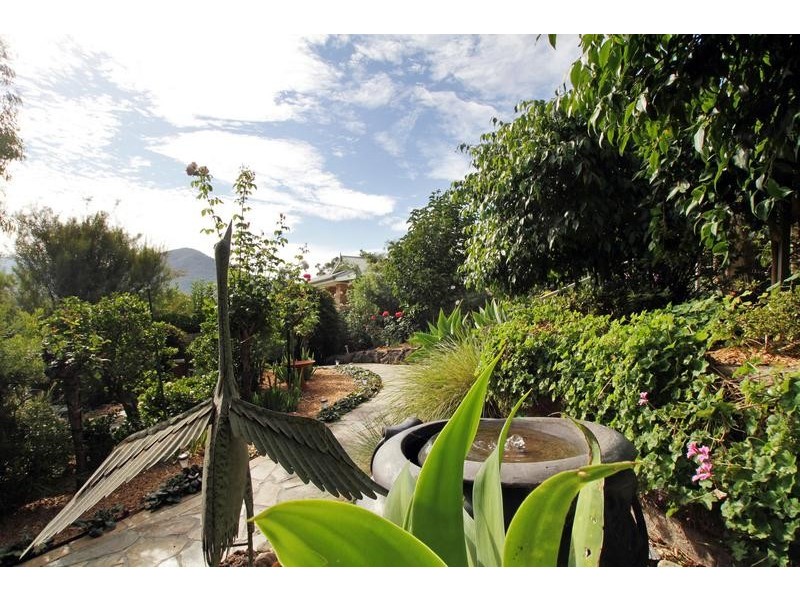 8 Stephens Road, Healesville VIC 3777