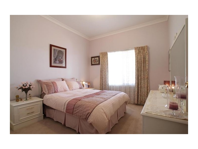 10-12 Eleva Road, Healesville VIC 3777