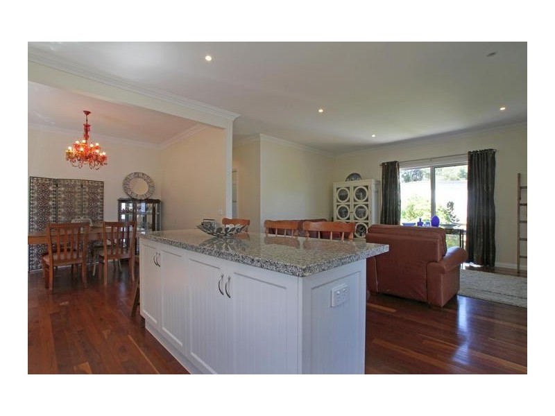 45 St Leonards Road, Healesville VIC 3777