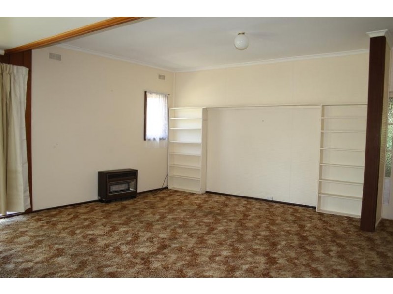 17 Centre Grove, Healesville VIC 3777