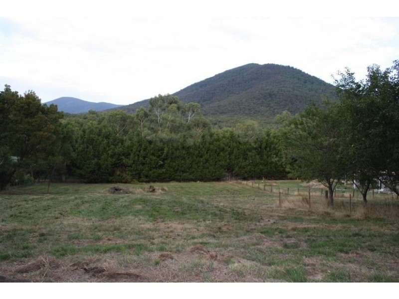 8 Anderson Road, Healesville VIC 3777