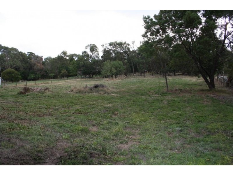 8 Anderson Road, Healesville VIC 3777