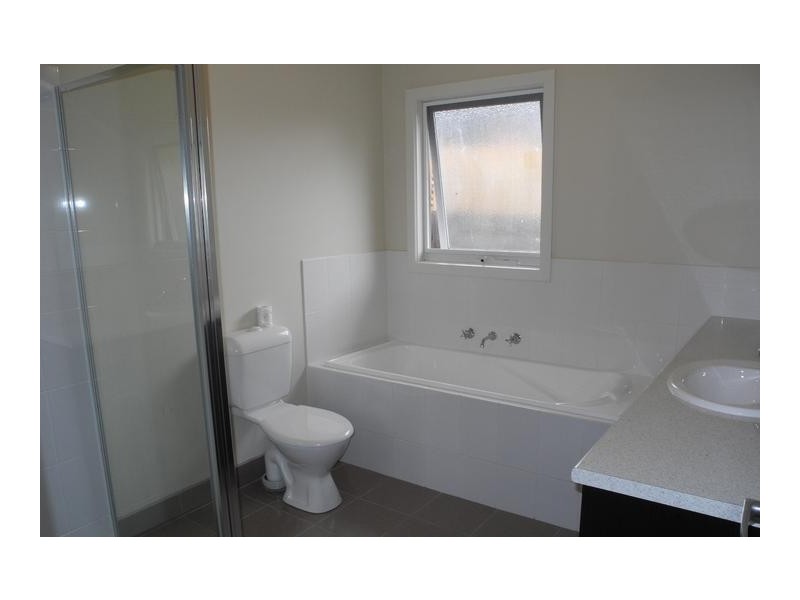 2/47 Maroondah Highway, Healesville VIC 3777