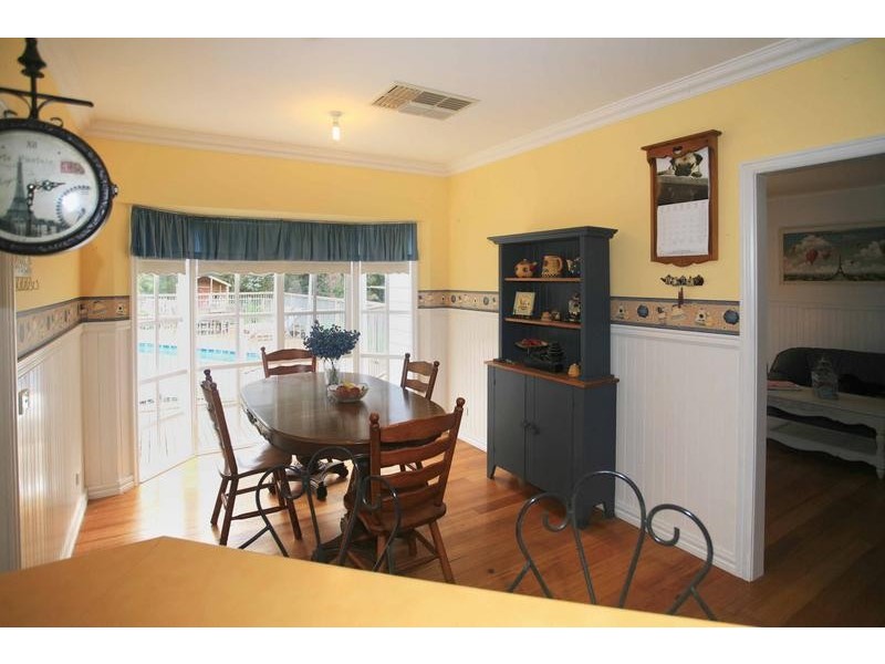 17 Parkhaven Ct, Healesville VIC 3777