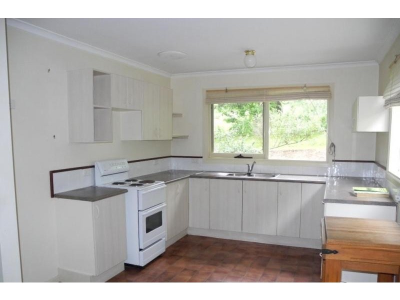 1/2A Maroondah Parade, Healesville VIC 3777