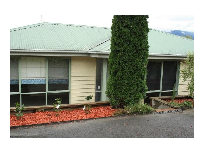 9 Montpellier St, Healesville VIC 3777