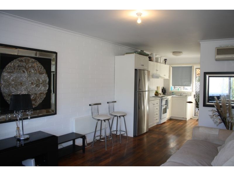 2/12 Elamo Road, Healesville VIC 3777