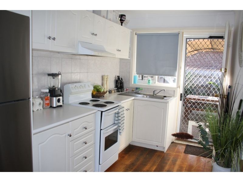 2/12 Elamo Road, Healesville VIC 3777