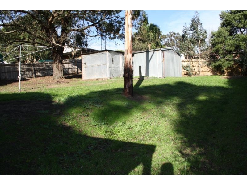 18 Fauna Avenue, Badger Creek VIC 3777