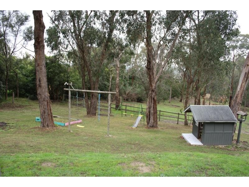 87 Mt Wise Road, Yarra Glen VIC 3775