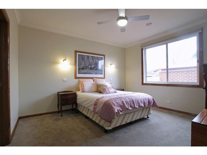 1/1 Blannin Street, Healesville VIC 3777