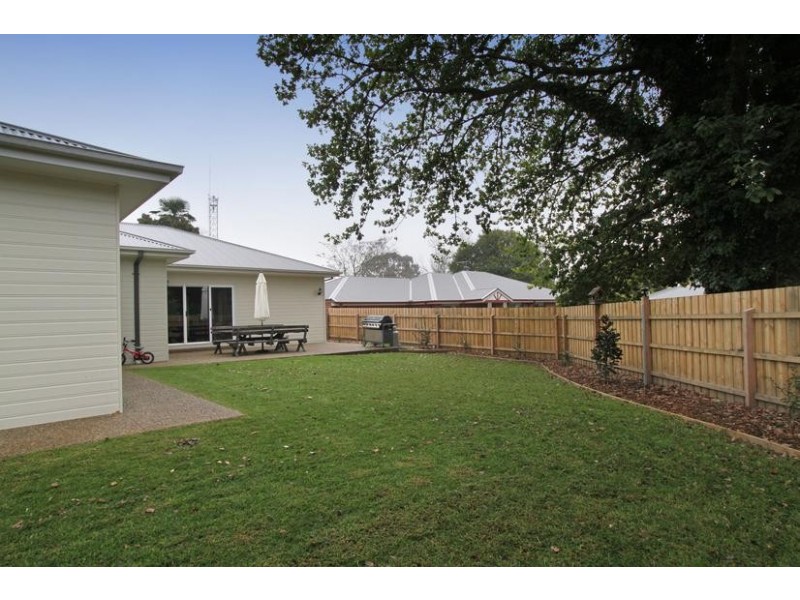 1/1 Blannin Street, Healesville VIC 3777