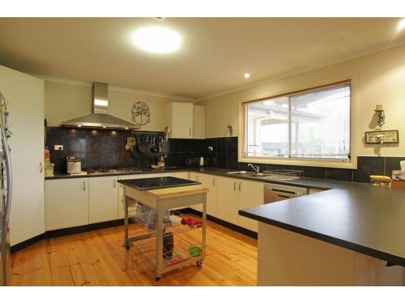 79a Don Road, Healesville VIC 3777