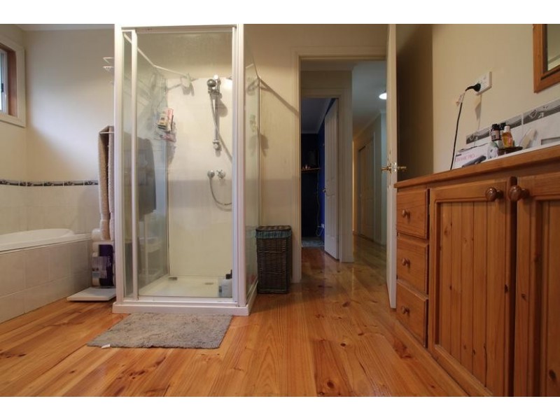 79a Don Road, Healesville VIC 3777