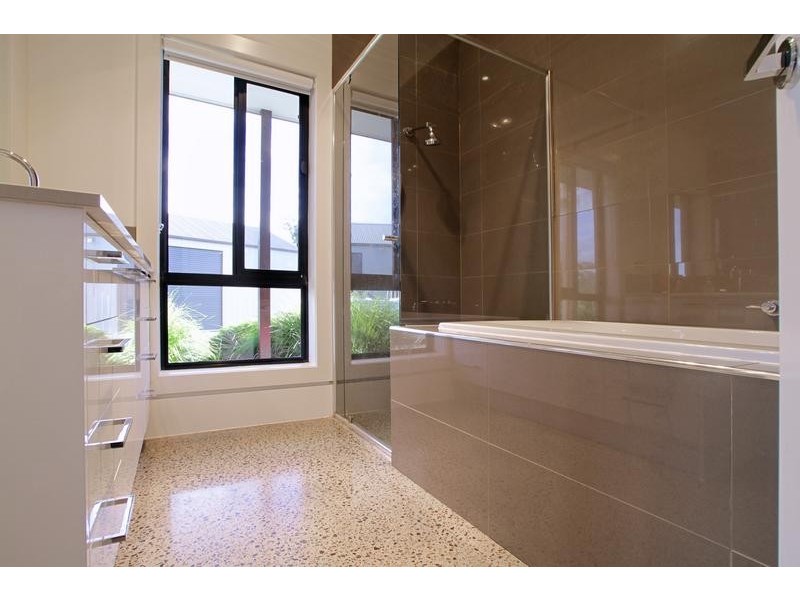 52 Ainsworth Avenue, Chum Creek VIC 3777