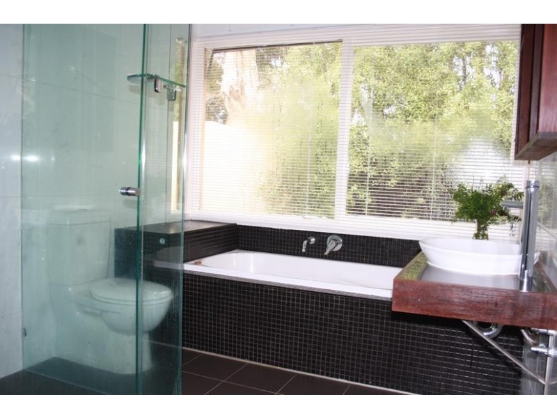 12 Camerons Road, Healesville VIC 3777