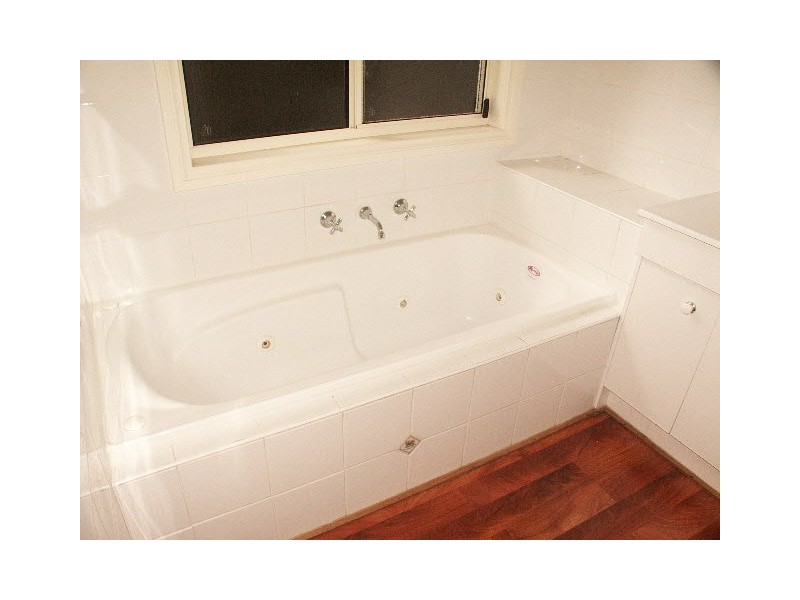 16 Rutter Avenue, Healesville VIC 3777