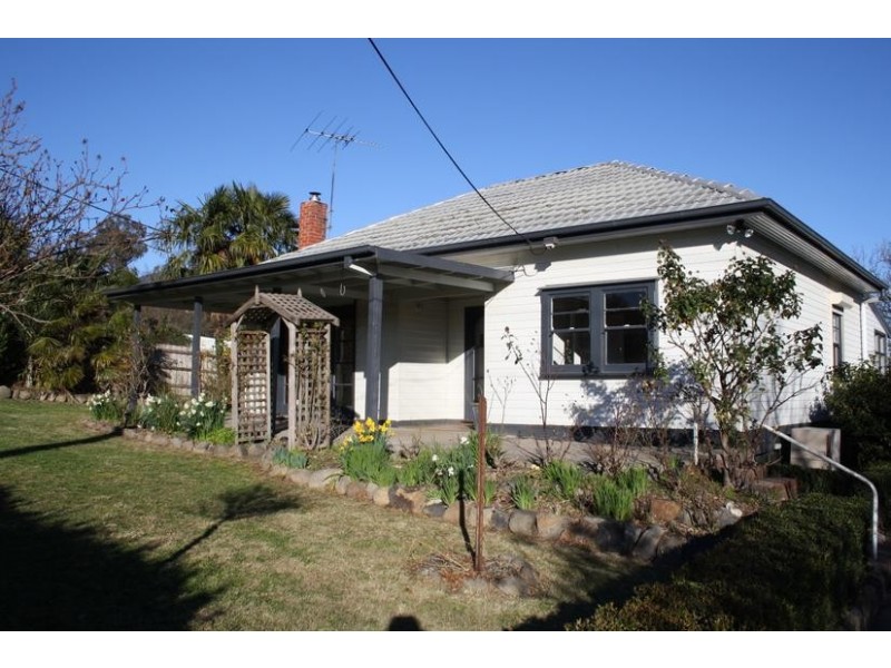 4 Old Fernshaw Road, Healesville VIC 3777