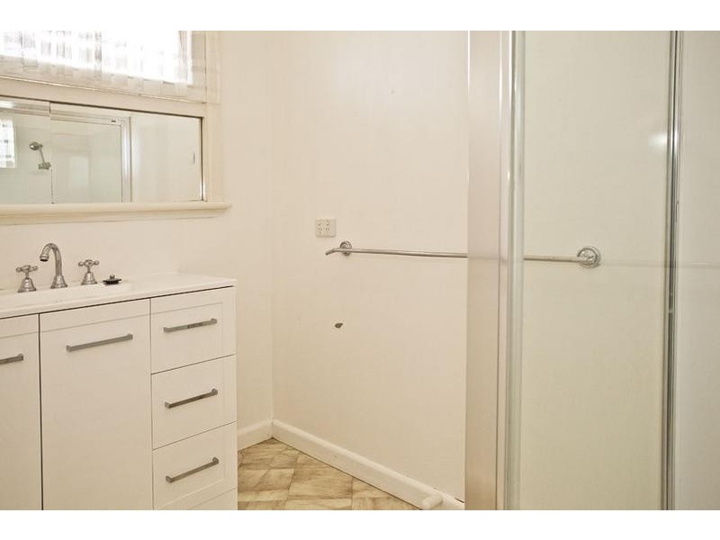 27 Old Fernshaw Road, Healesville VIC 3777