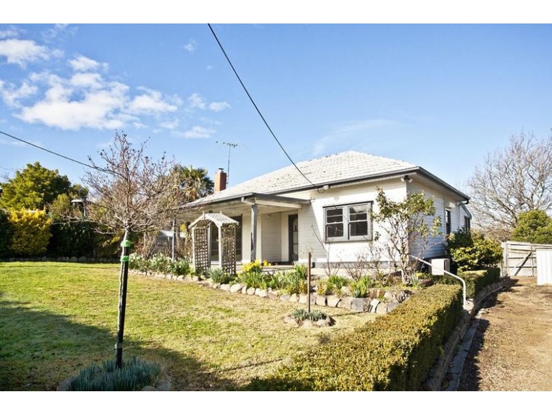 4 Old Fernshaw Road, Healesville VIC 3777