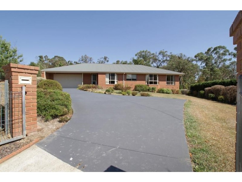 13 Parkhaven Court, Healesville VIC 3777
