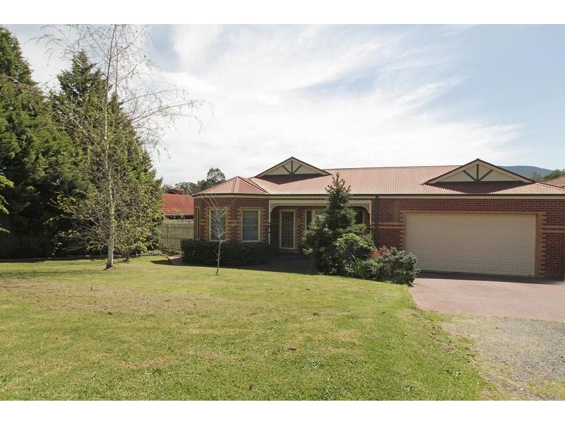 77 Thomas Road, Healesville VIC 3777