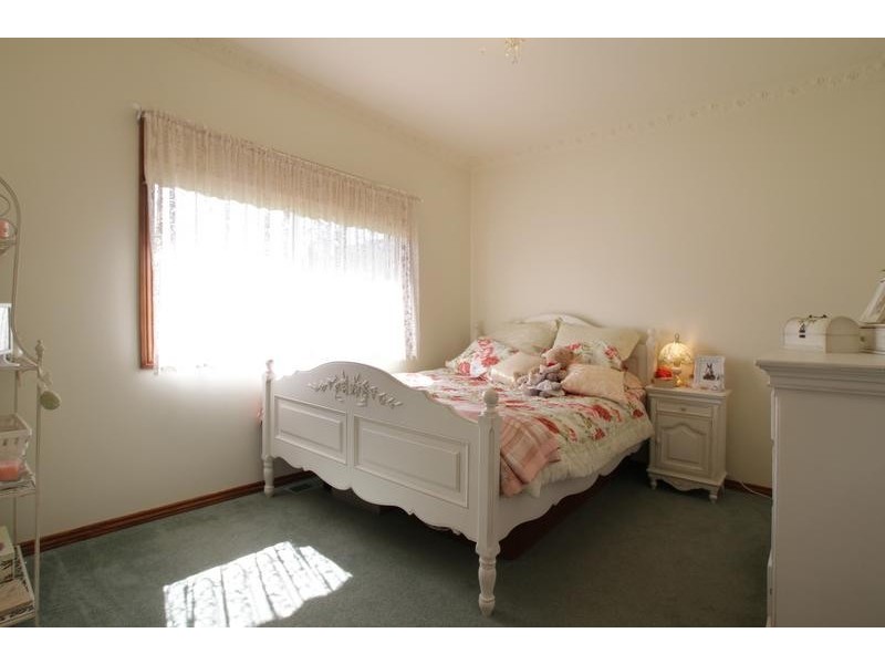 77 Thomas Road, Healesville VIC 3777