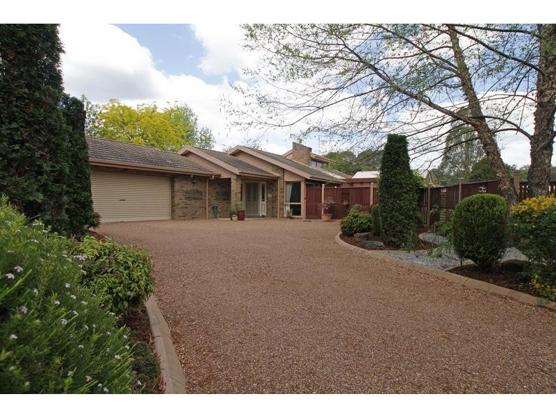 74 Farnham Road, Healesville VIC 3777