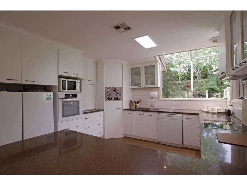 74 Farnham Road, Healesville VIC 3777
