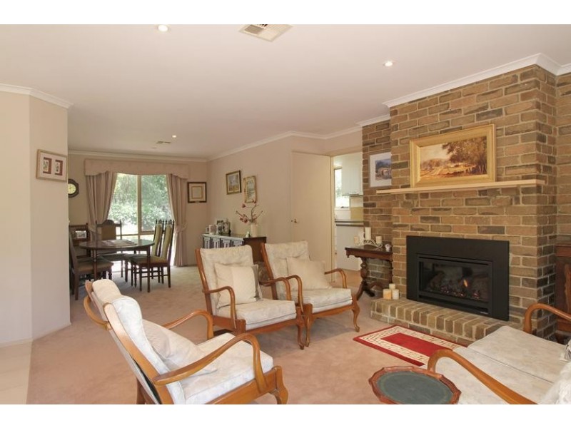 74 Farnham Road, Healesville VIC 3777