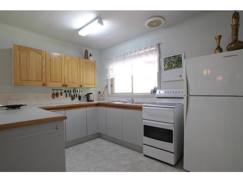 4/13-15 Smith Street, Healesville VIC 3777