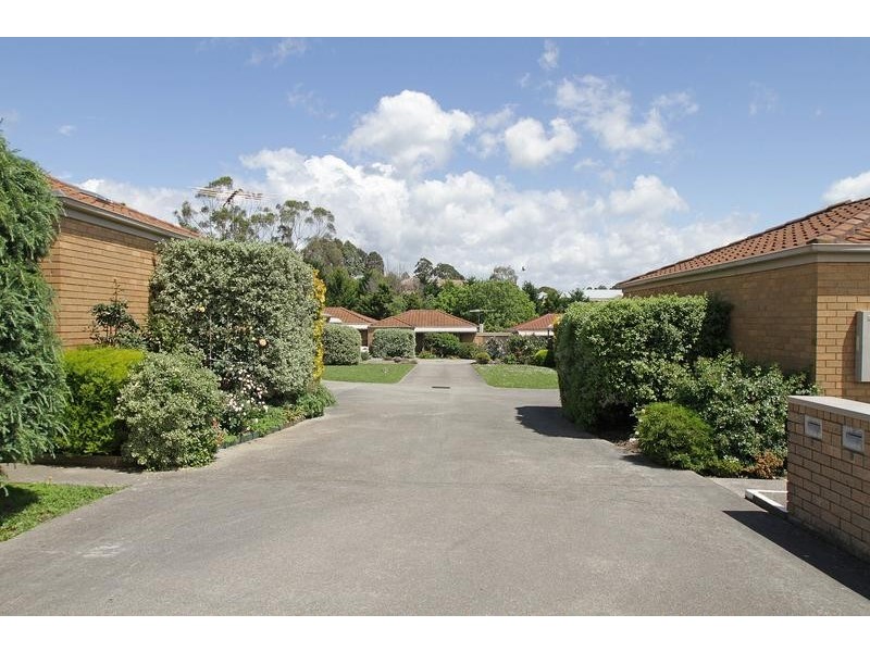4/13-15 Smith Street, Healesville VIC 3777