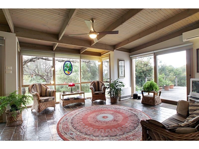 11 Chaffer Street, Healesville VIC 3777