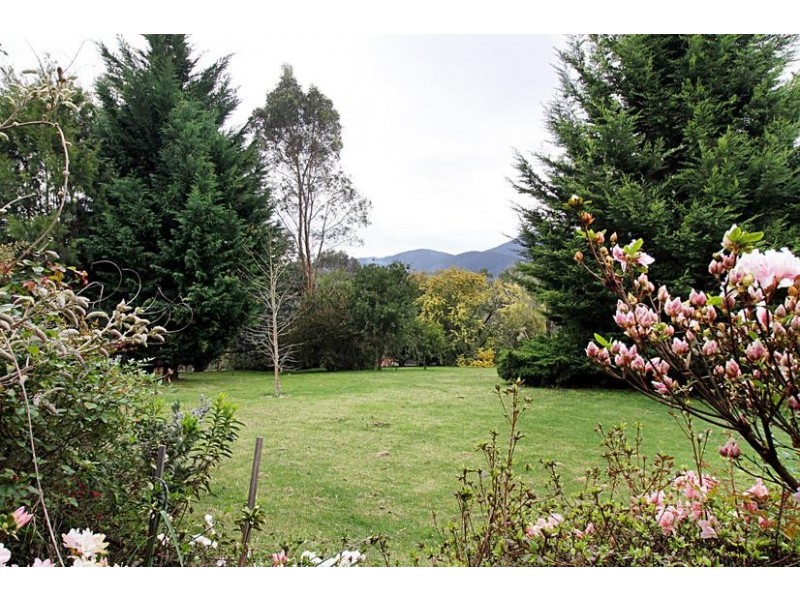 11 Chaffer Street, Healesville VIC 3777