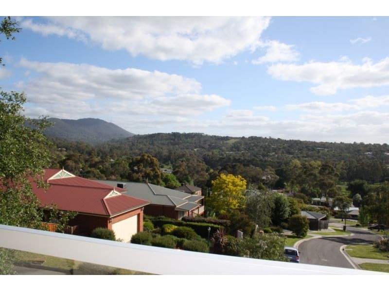 11 Woodlee Rise, Lilydale VIC 3140