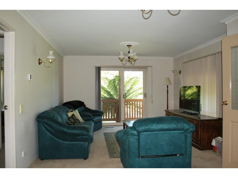 1/25 Elamo Road, Healesville VIC 3777