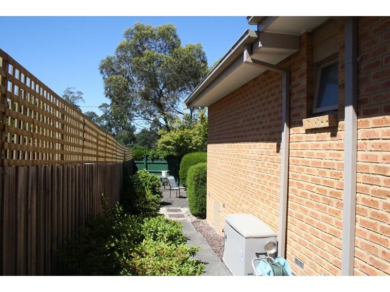 1/25 Elamo Road, Healesville VIC 3777