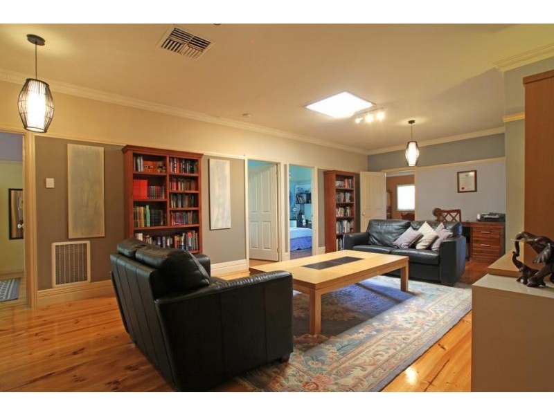 148-154 Maroondah Highway, Healesville VIC 3777