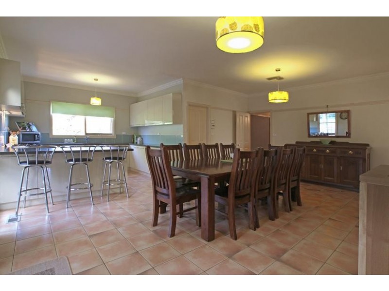 148-154 Maroondah Highway, Healesville VIC 3777