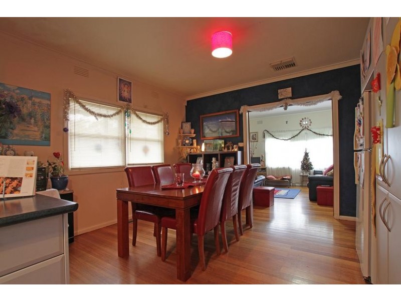 14 Harker Street, Healesville VIC 3777