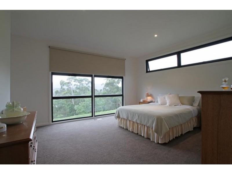 20 Hillcrest Grove, Healesville VIC 3777