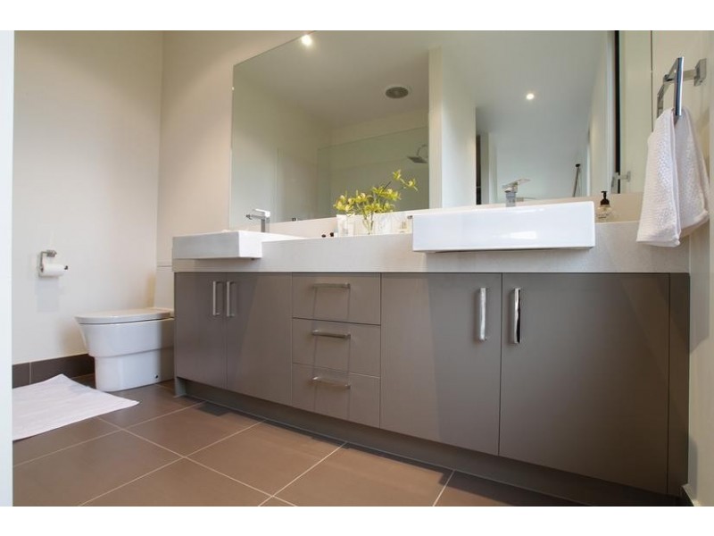 20 Hillcrest Grove, Healesville VIC 3777